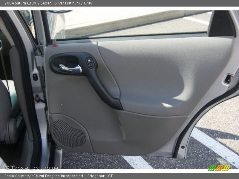 Silver Platinum / Gray 2004 Saturn L300 2 Sedan