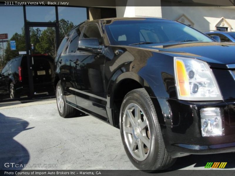 Black / Ivory 2011 Toyota Venza V6