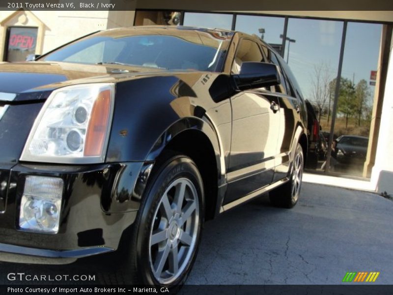 Black / Ivory 2011 Toyota Venza V6