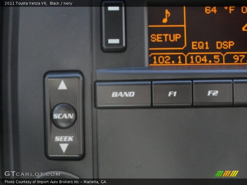 Black / Ivory 2011 Toyota Venza V6