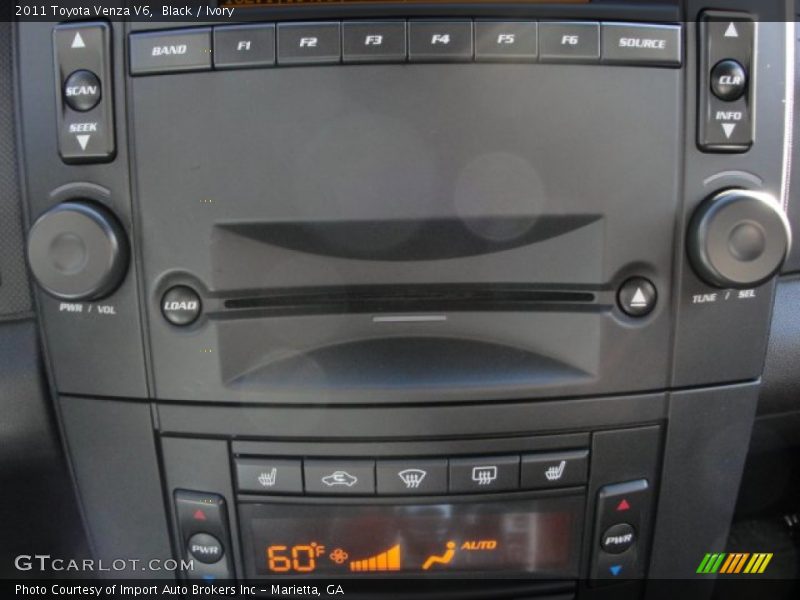 Black / Ivory 2011 Toyota Venza V6