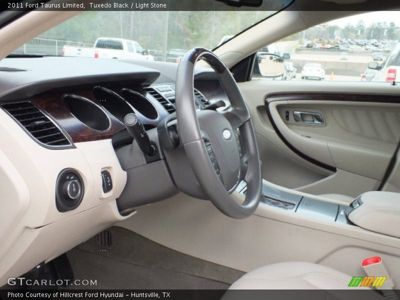 Tuxedo Black / Light Stone 2011 Ford Taurus Limited