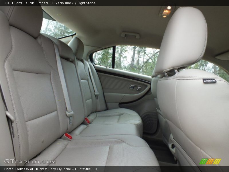 Tuxedo Black / Light Stone 2011 Ford Taurus Limited