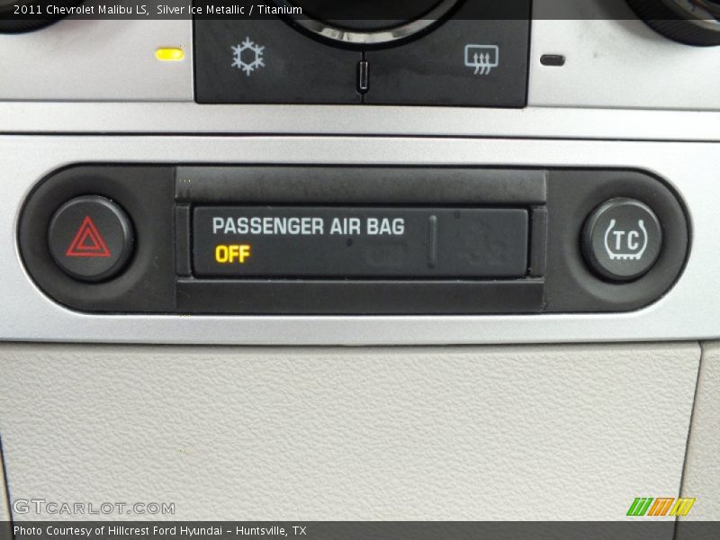 Silver Ice Metallic / Titanium 2011 Chevrolet Malibu LS