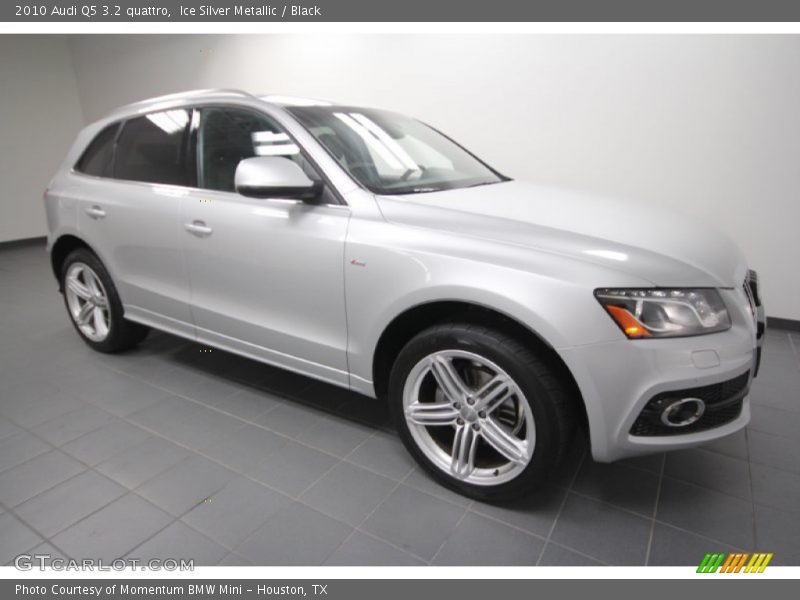 Ice Silver Metallic / Black 2010 Audi Q5 3.2 quattro