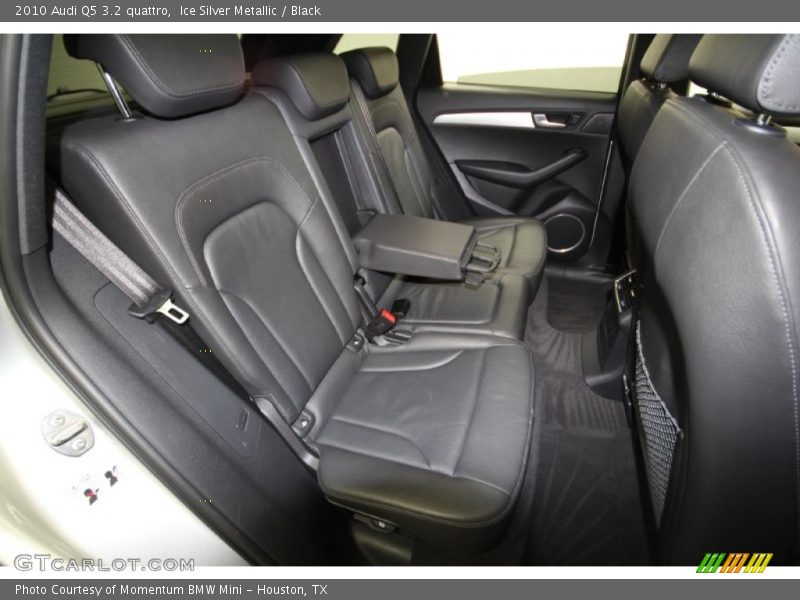 Ice Silver Metallic / Black 2010 Audi Q5 3.2 quattro