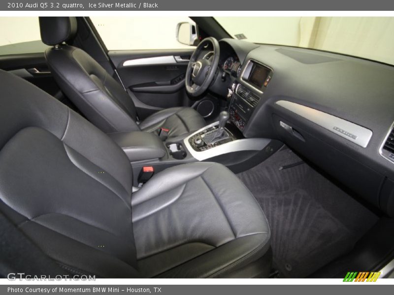 Ice Silver Metallic / Black 2010 Audi Q5 3.2 quattro