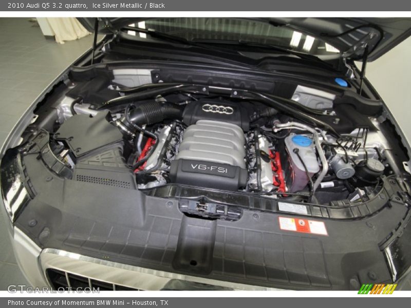 Ice Silver Metallic / Black 2010 Audi Q5 3.2 quattro