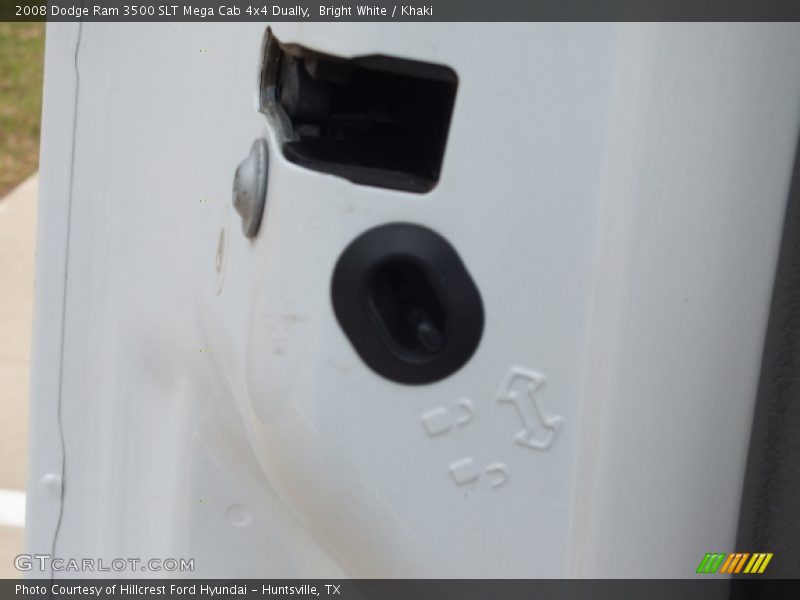 Bright White / Khaki 2008 Dodge Ram 3500 SLT Mega Cab 4x4 Dually