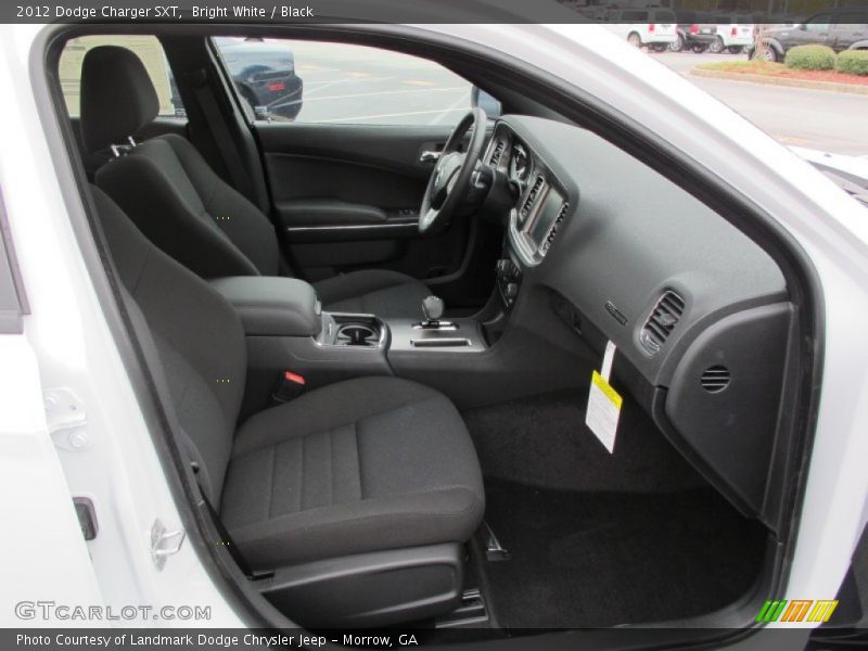 Bright White / Black 2012 Dodge Charger SXT