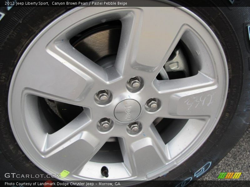 Canyon Brown Pearl / Pastel Pebble Beige 2012 Jeep Liberty Sport