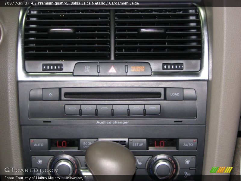 Bahia Beige Metallic / Cardamom Beige 2007 Audi Q7 4.2 Premium quattro