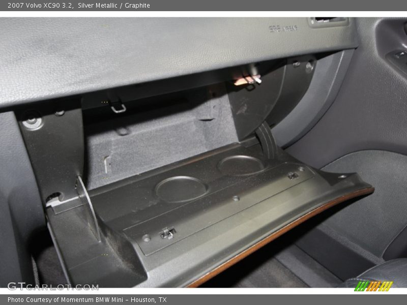 Silver Metallic / Graphite 2007 Volvo XC90 3.2