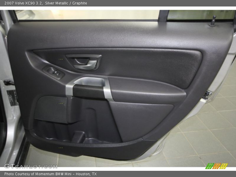 Silver Metallic / Graphite 2007 Volvo XC90 3.2