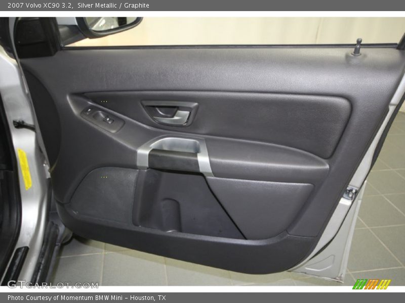 Silver Metallic / Graphite 2007 Volvo XC90 3.2
