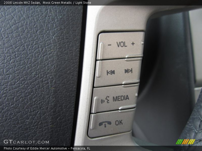 Controls of 2008 MKZ Sedan