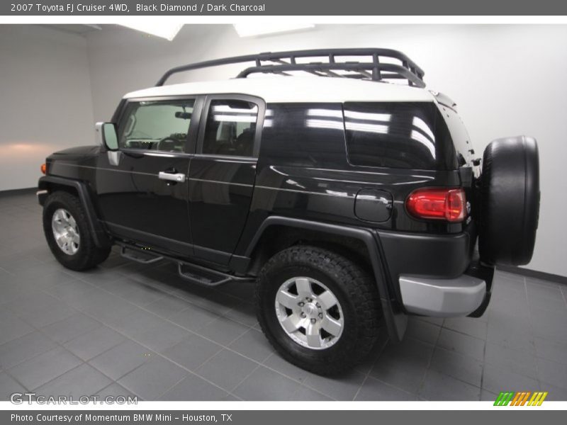 Black Diamond / Dark Charcoal 2007 Toyota FJ Cruiser 4WD