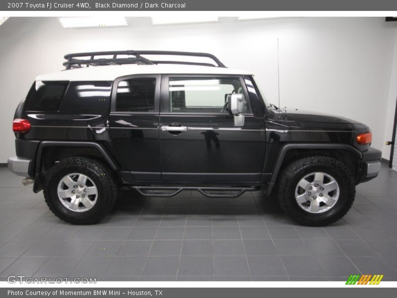 Black Diamond / Dark Charcoal 2007 Toyota FJ Cruiser 4WD
