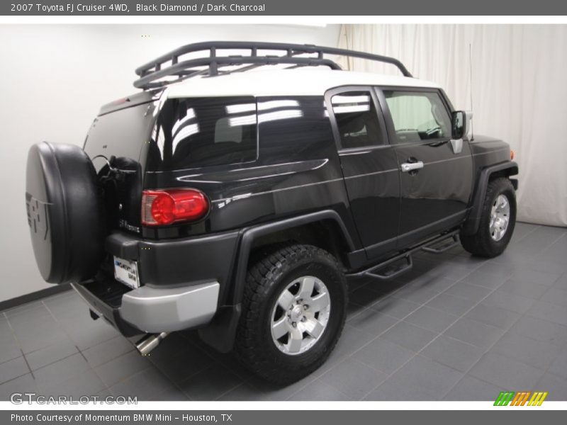 Black Diamond / Dark Charcoal 2007 Toyota FJ Cruiser 4WD