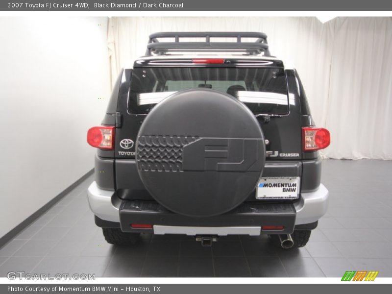 Black Diamond / Dark Charcoal 2007 Toyota FJ Cruiser 4WD
