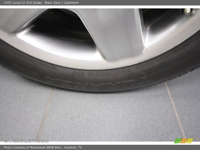 Black Onyx / Cashmere 2005 Lexus LS 430 Sedan