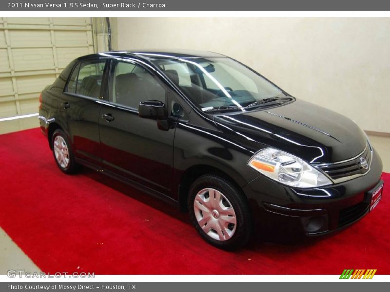 Super Black / Charcoal 2011 Nissan Versa 1.8 S Sedan