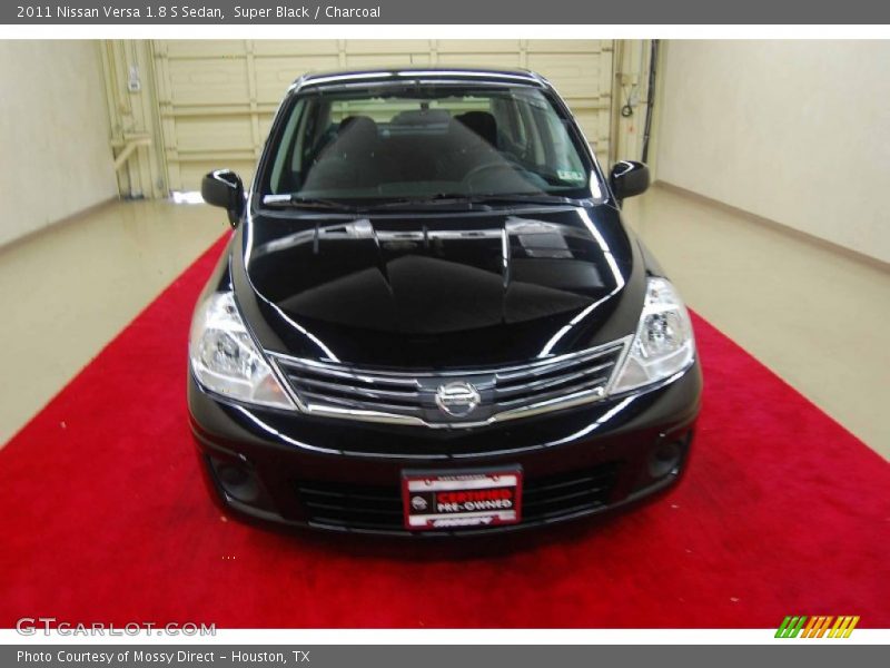 Super Black / Charcoal 2011 Nissan Versa 1.8 S Sedan