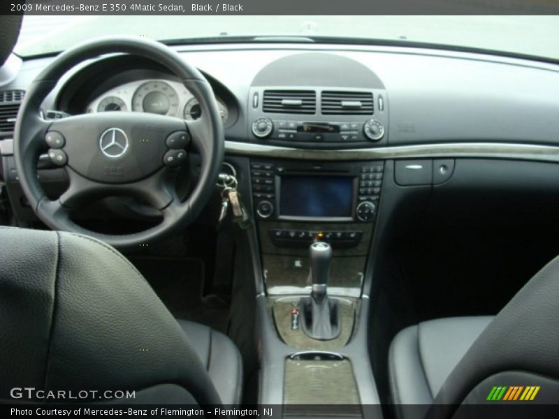 Black / Black 2009 Mercedes-Benz E 350 4Matic Sedan