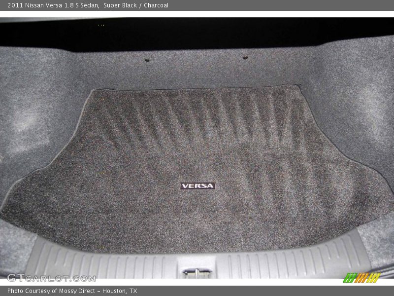 Super Black / Charcoal 2011 Nissan Versa 1.8 S Sedan