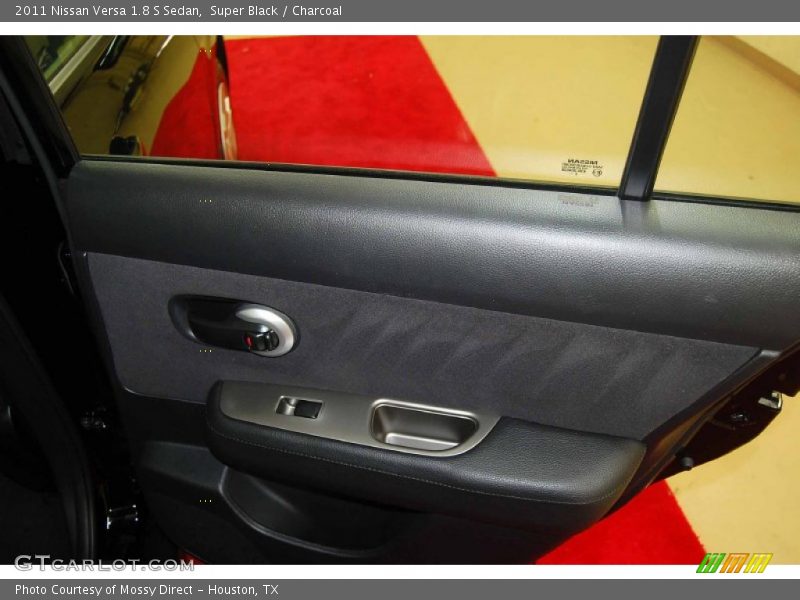 Super Black / Charcoal 2011 Nissan Versa 1.8 S Sedan