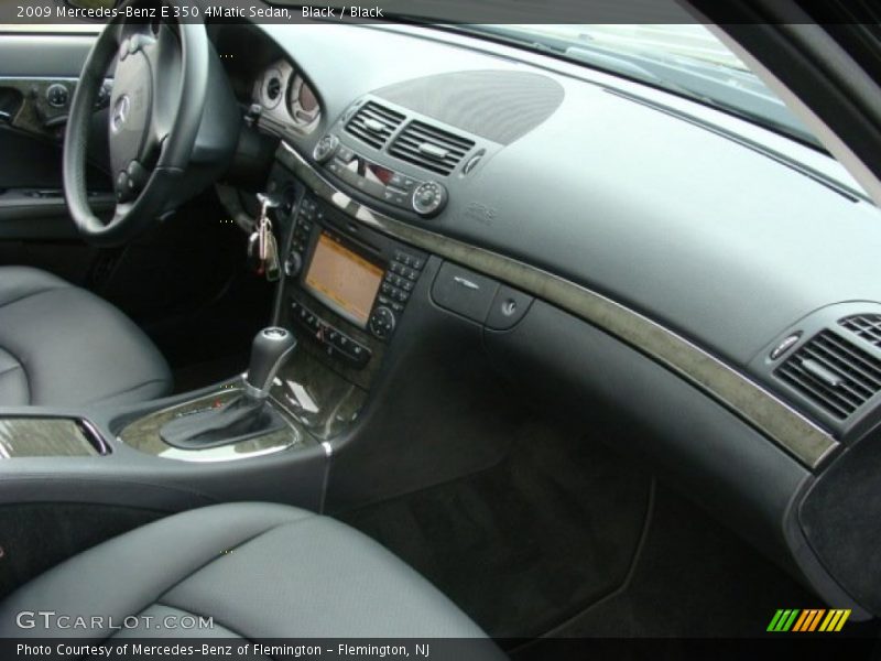 Black / Black 2009 Mercedes-Benz E 350 4Matic Sedan
