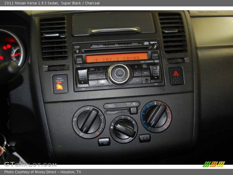 Super Black / Charcoal 2011 Nissan Versa 1.8 S Sedan