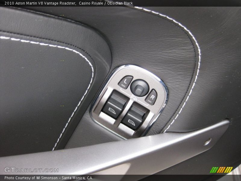 Casino Royale / Obsidian Black 2010 Aston Martin V8 Vantage Roadster