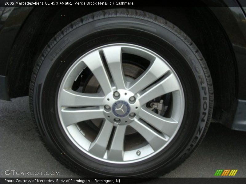  2009 GL 450 4Matic Wheel