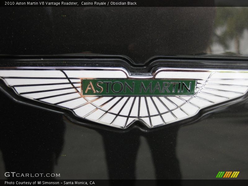  2010 V8 Vantage Roadster Logo
