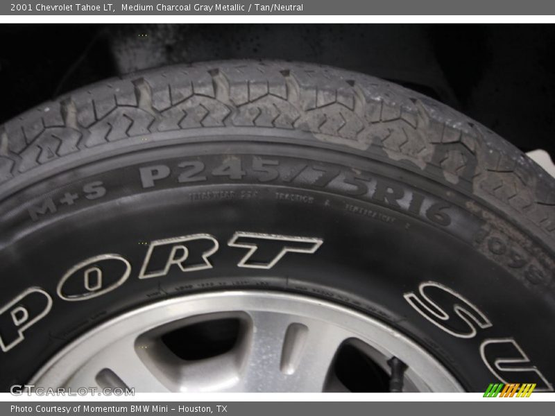 Medium Charcoal Gray Metallic / Tan/Neutral 2001 Chevrolet Tahoe LT