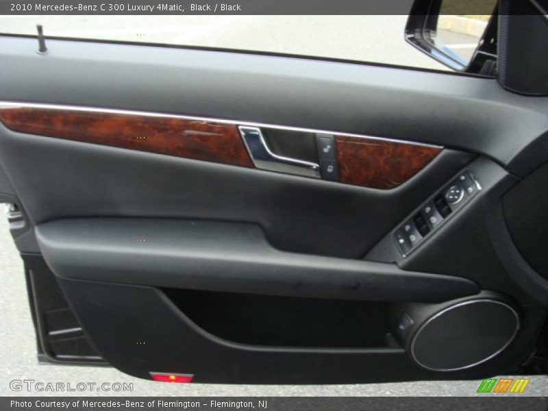 Black / Black 2010 Mercedes-Benz C 300 Luxury 4Matic