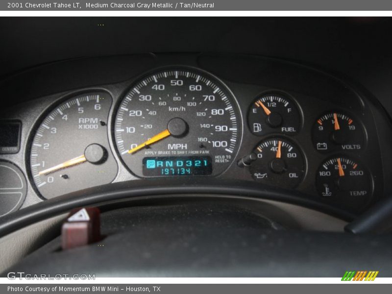 Medium Charcoal Gray Metallic / Tan/Neutral 2001 Chevrolet Tahoe LT