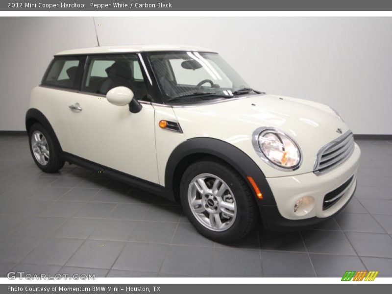 Pepper White / Carbon Black 2012 Mini Cooper Hardtop