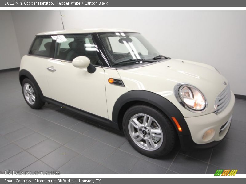 Pepper White / Carbon Black 2012 Mini Cooper Hardtop