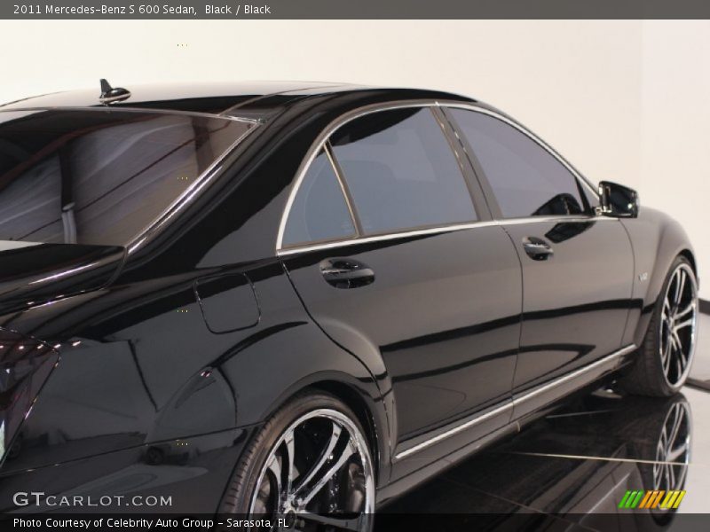 Black / Black 2011 Mercedes-Benz S 600 Sedan