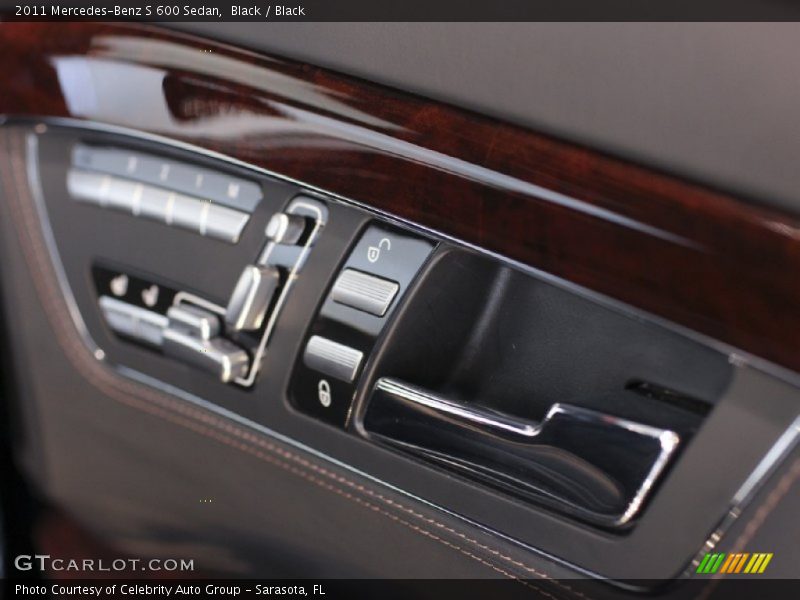 Controls of 2011 S 600 Sedan