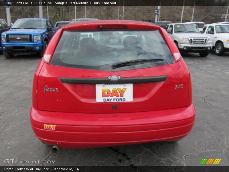 Sangria Red Metallic / Dark Charcoal 2002 Ford Focus ZX3 Coupe
