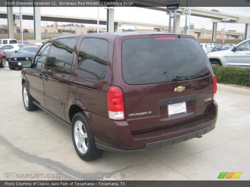 Bordeaux Red Metallic / Cashmere Beige 2008 Chevrolet Uplander LS