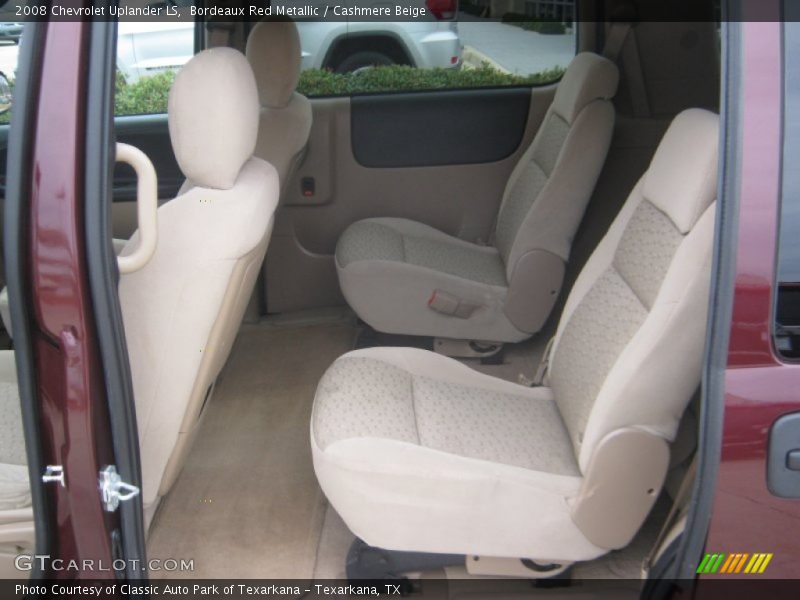 Bordeaux Red Metallic / Cashmere Beige 2008 Chevrolet Uplander LS