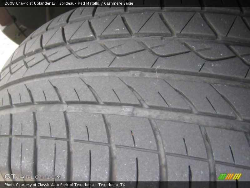 Bordeaux Red Metallic / Cashmere Beige 2008 Chevrolet Uplander LS