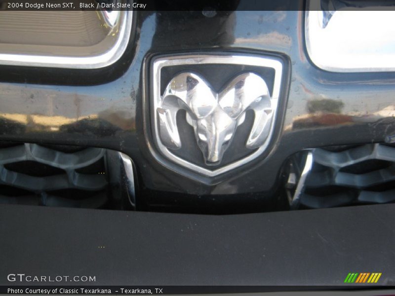 Black / Dark Slate Gray 2004 Dodge Neon SXT