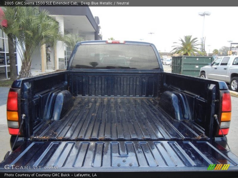  2005 Sierra 1500 SLE Extended Cab Trunk