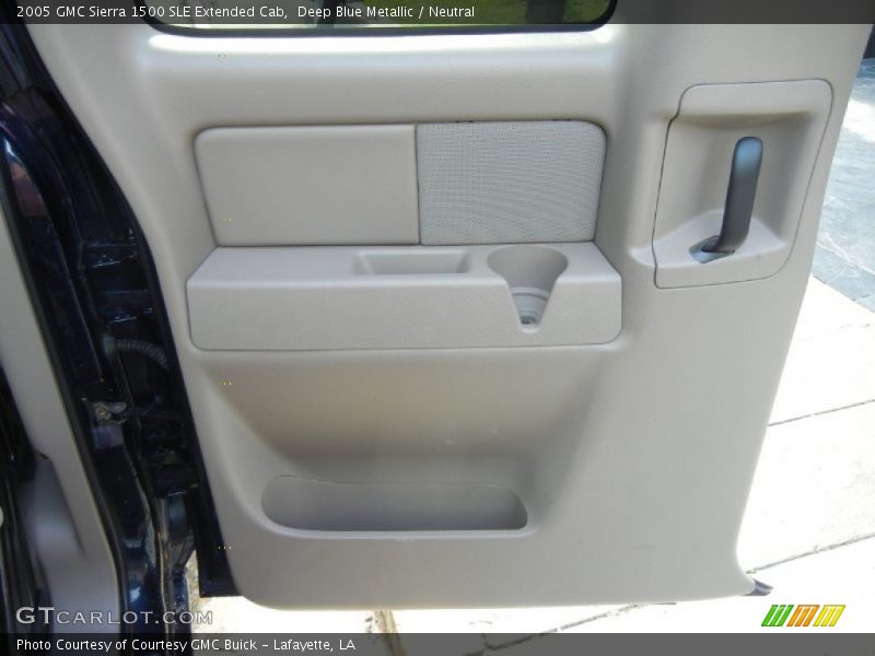 Deep Blue Metallic / Neutral 2005 GMC Sierra 1500 SLE Extended Cab