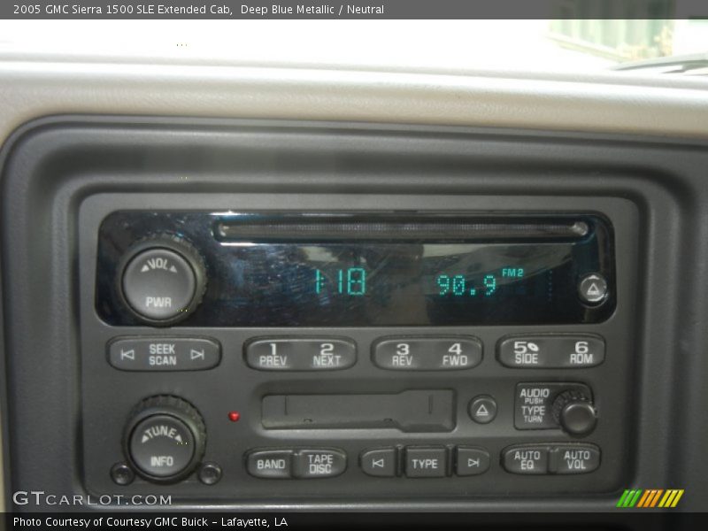 Audio System of 2005 Sierra 1500 SLE Extended Cab